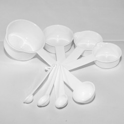 8 pc measuring cup set
